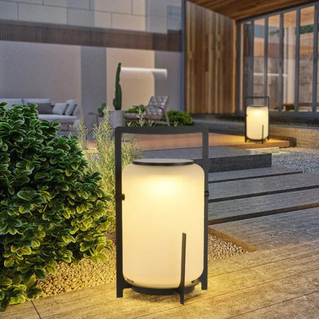 Solar Outdoor Lamp – LED – Stainless Steel & Glass – Durable Solar Garden Lighting – IP65