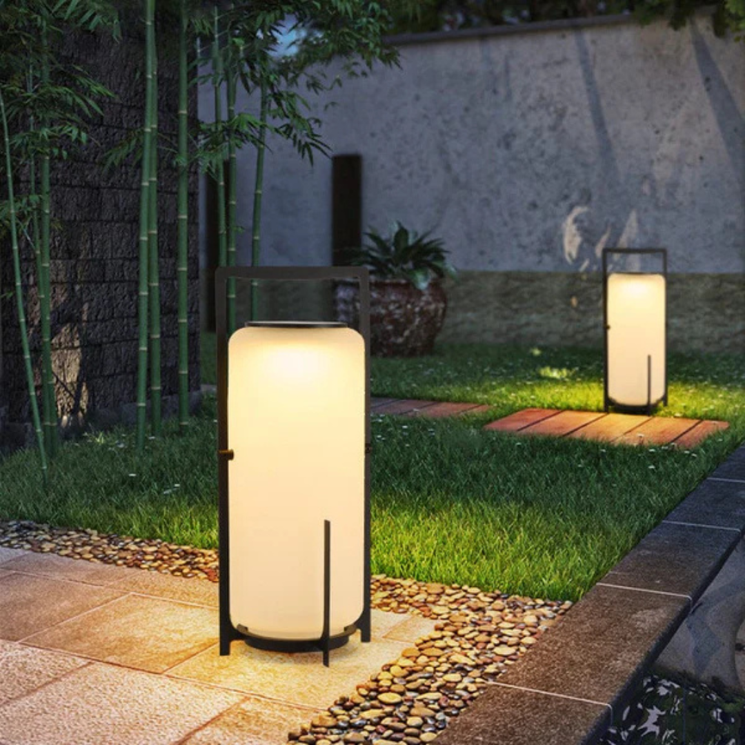 Solar Outdoor Lamp – LED – Stainless Steel & Glass – Durable Solar Garden Lighting – IP65