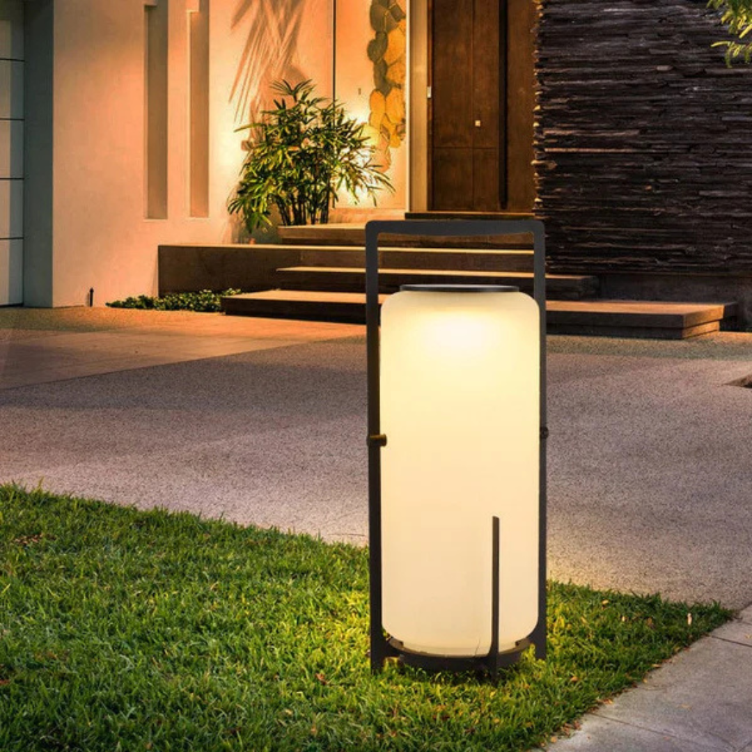 Solar Outdoor Lamp – LED – Stainless Steel & Glass – Durable Solar Garden Lighting – IP65