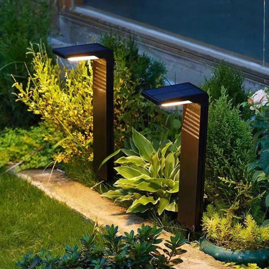 Solar Outdoor Light – Energy-Efficient LED Garden Lighting – Weatherproof – Automatic ON/OFF